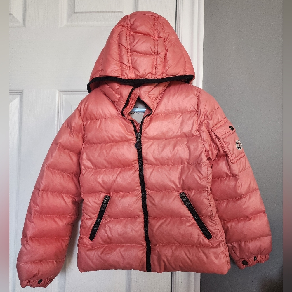 Moncler pink kids size 8Y bady style jacket